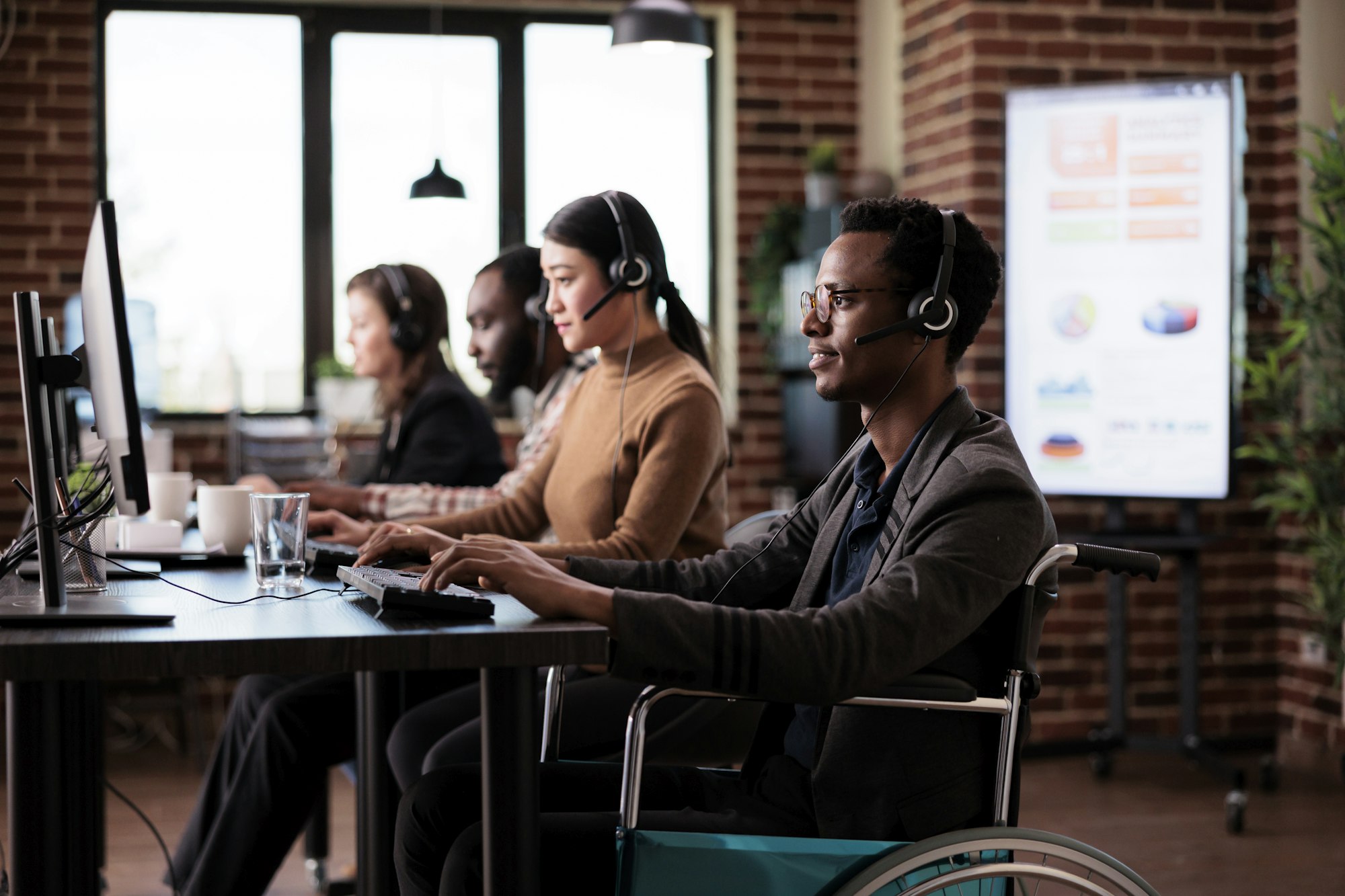 Convert Your Prospects with Live Call Transfer